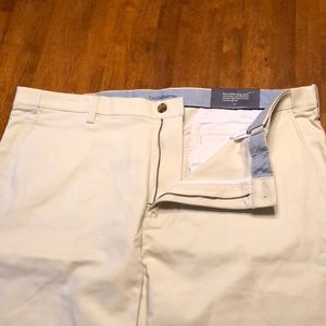NWT Men’s Flat front shorts